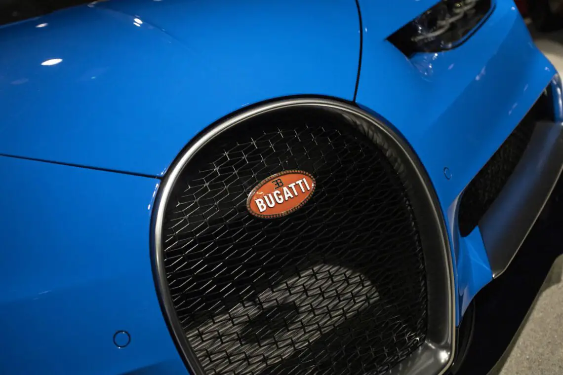 Два Bugatti в коллекции голландских автомобилей