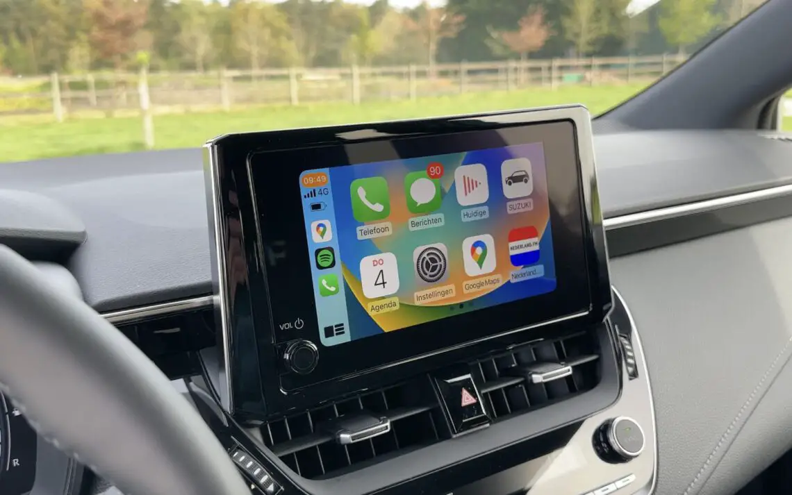 Что может предложить Suzuki Swace в 2023 году?